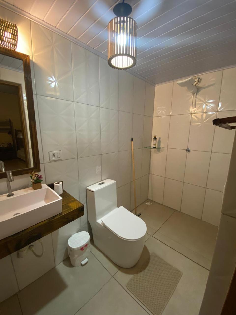 Linda Casa Com Piscina A 5 Minutos A Pe Da * Ubatuba